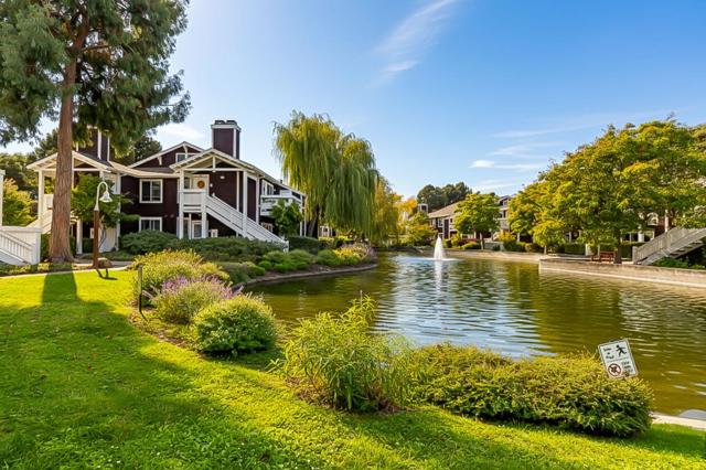 72 Bayside Court, Richmond CA: https://media.crmls.org/mediaz/846a8318-a784-4234-b117-2fd042ff42ba.jpg