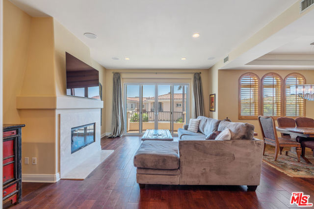 Drew Fenton | 23963 De Ville Way Malibu CA | MLS: 7406823