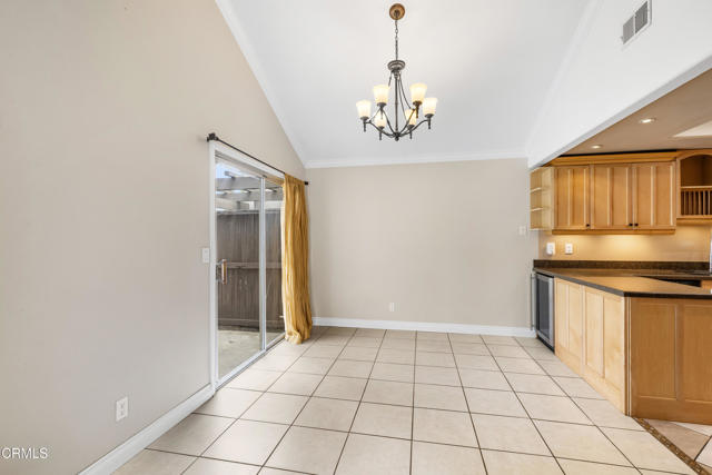 Detail Gallery Image 10 of 25 For 562 Holly Ave, Oxnard,  CA 93036 - 3 Beds | 2 Baths