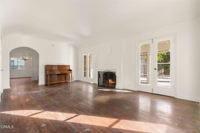 Detail Gallery Image 5 of 38 For 940 Cornell Rd, Pasadena,  CA 91106 - 3 Beds | 2 Baths