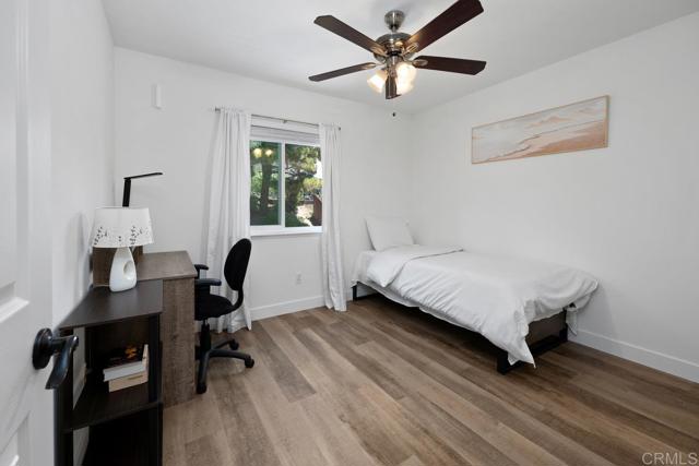 1218 Corte Zafiro, San Marcos CA: https://media.crmls.org/mediaz/846f3db8-3e1f-4878-9e25-6e0000b660ca.jpg