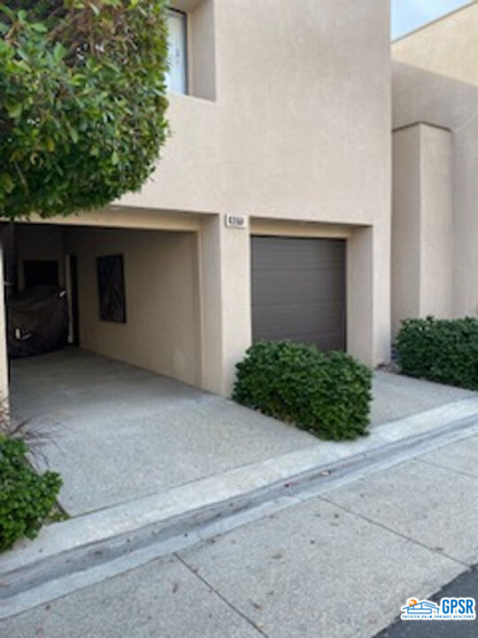 garage entry