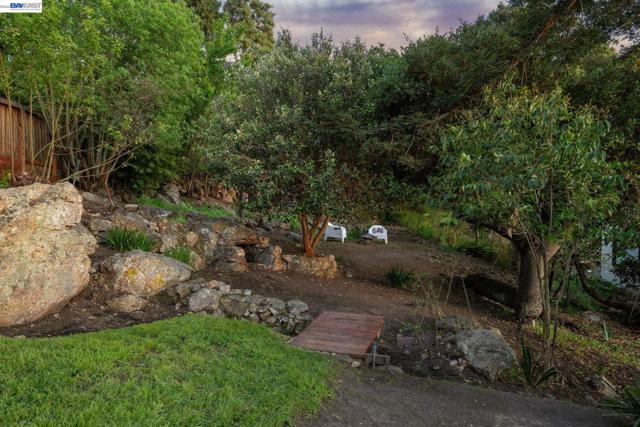 Image 54 of 60 For 491 Vincente Avenue