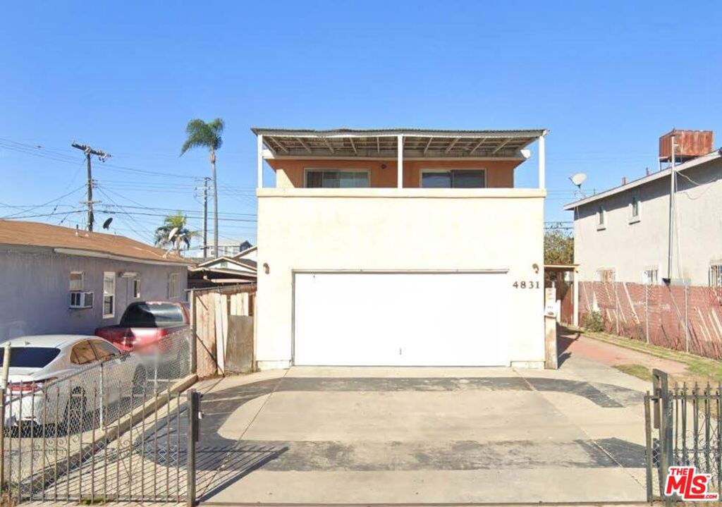 4831 Grape Street