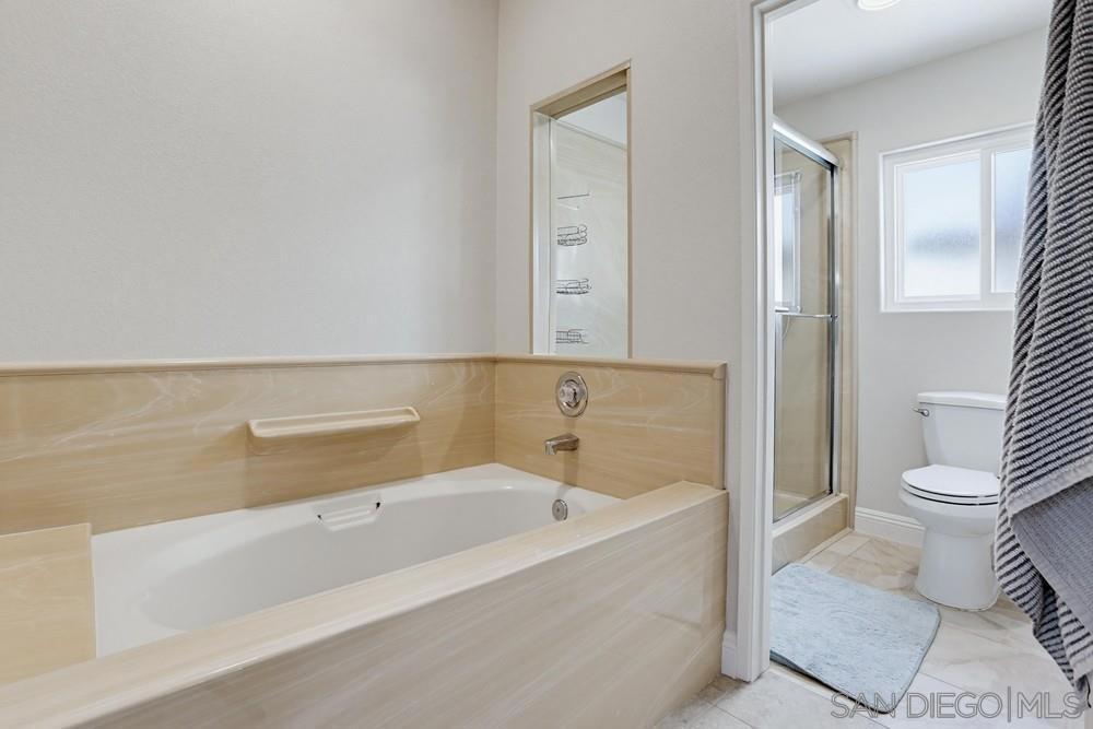 15264 Avenida Rorras - photo 18