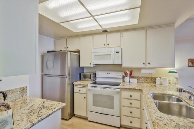 5430 Baltimore, La Mesa CA: https://media.crmls.org/mediaz/847244c4-6d13-42a3-ae38-e022f4ab9bcf.jpg