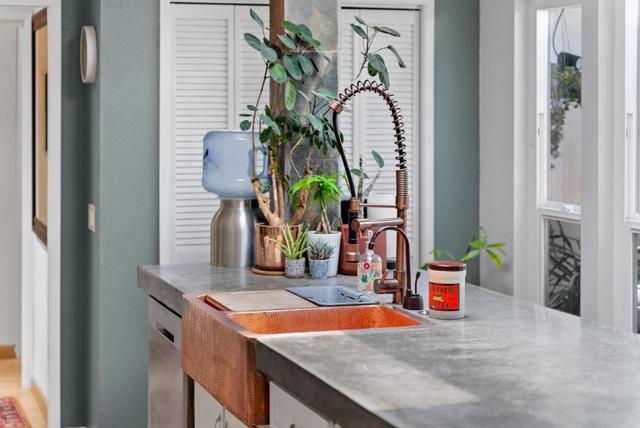 1965 42nd Avenue, Capitola CA: https://media.crmls.org/mediaz/8472ceb1-4534-48c9-8fd3-b80530ff54e4.jpg