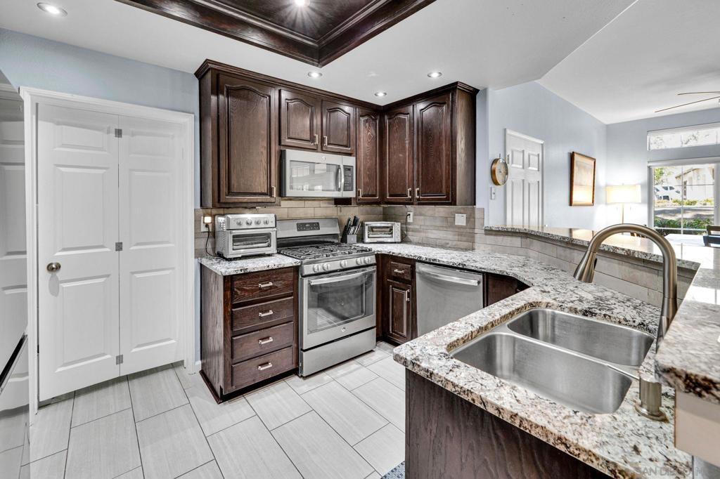 12640 Springbrook Drive - photo 9
