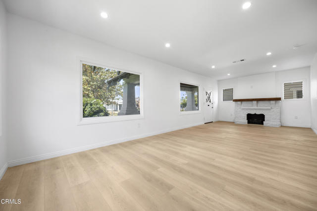 Detail Gallery Image 15 of 40 For 3609 4th Ave, Los Angeles,  CA 90018 - 2 Beds | 2 Baths
