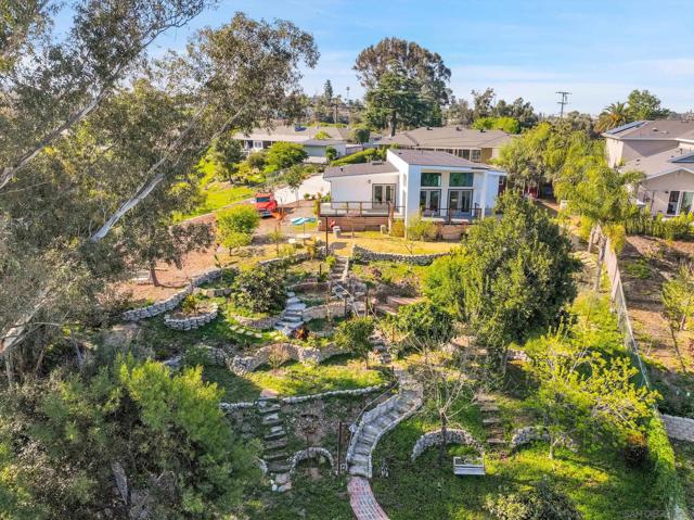 9226 Briercrest Dr, La Mesa CA: https://media.crmls.org/mediaz/8473f1a8-ae9c-473a-aa2a-9f7a3f79c92c.jpg
