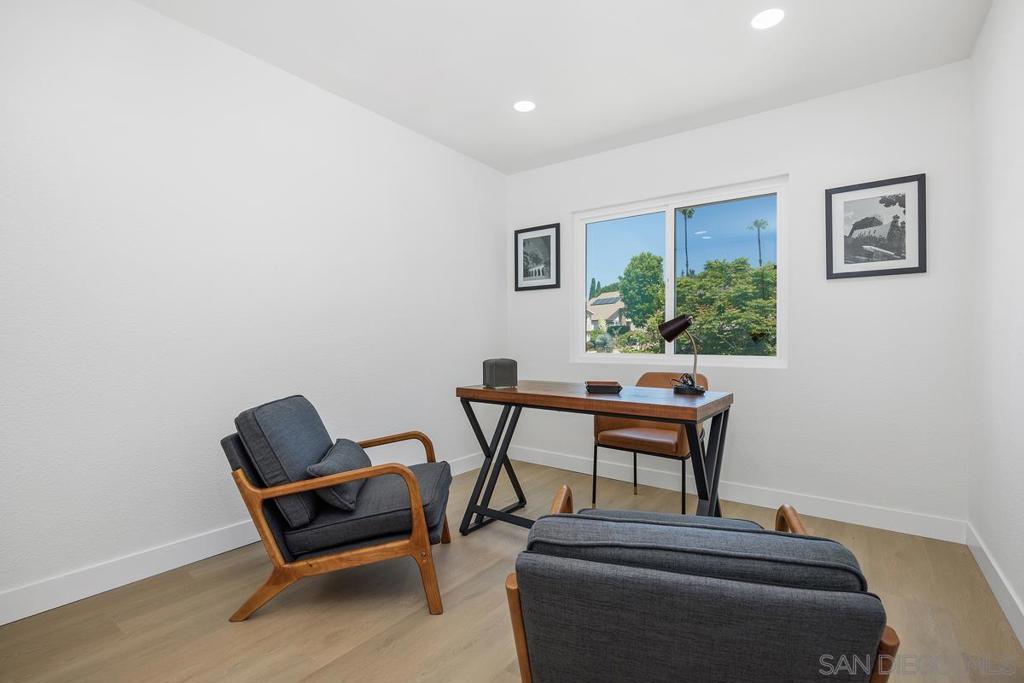 MLS #250034280SD img 25