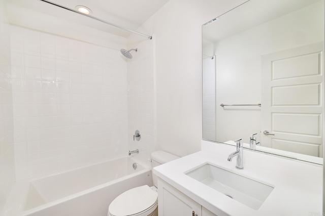 13932 Boyden Way, Mira Mesa CA: https://media.crmls.org/mediaz/8474b3b0-9eed-4a01-bcb7-b16f3b116890.jpg