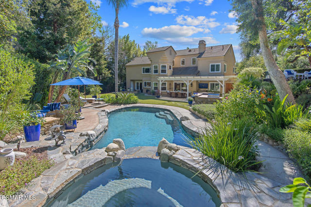 1732 Crooked Trail Place, Westlake Village CA: https://media.crmls.org/mediaz/84753831-e694-4e50-976e-92219287c59e.jpg