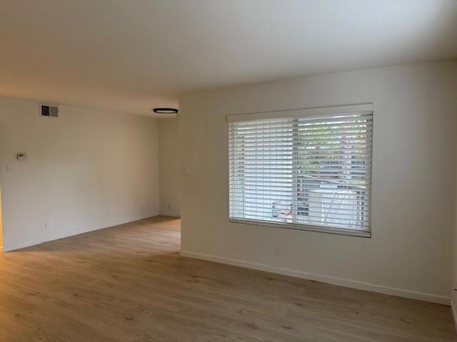 3257 Glendora, San Mateo CA: https://media.crmls.org/mediaz/8476ffca-2cf0-4283-b2d4-73891e9ff208.jpg