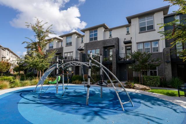 897 Fillmore Terrace, Sunnyvale CA: https://media.crmls.org/mediaz/84771629-a2a0-41cf-9ae7-71c09c84cac6.jpg