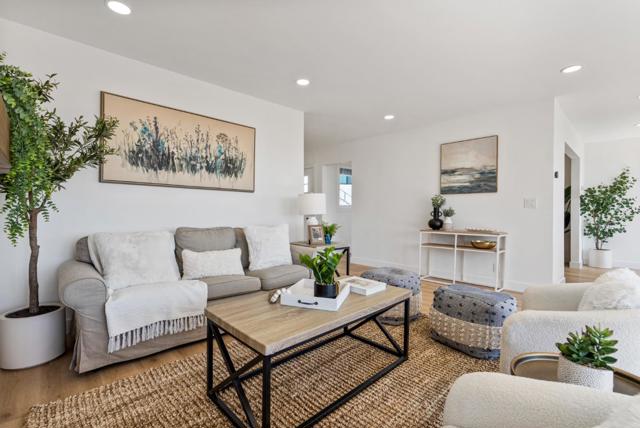 141 Hillcrest Road, San Carlos CA: https://media.crmls.org/mediaz/84774e72-6acd-47fd-82ff-505f1657e9eb.jpg