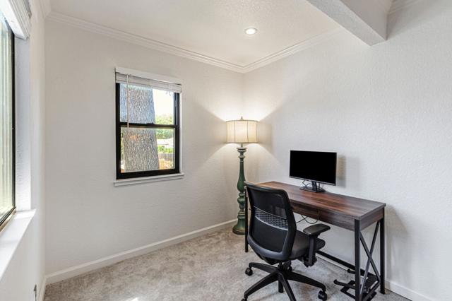 775 Williamsburg Way, Gilroy CA: https://media.crmls.org/mediaz/8477ef16-6aaf-406f-9b19-df4b65e8be21.jpg