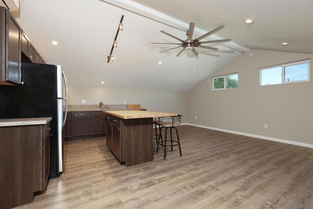 MLS #250041311SD image #24