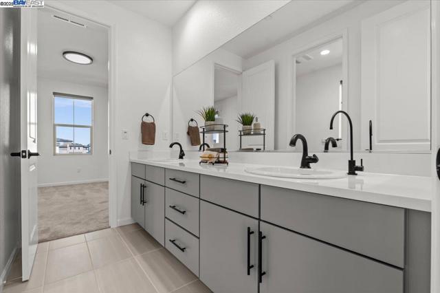 6017 Basaltina Pl, Dublin CA: https://media.crmls.org/mediaz/8479404a-b284-45f2-9592-c7eb4e80b872.jpg