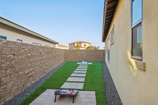 80440 Old Ranch S Trail, La Quinta CA: https://media.crmls.org/mediaz/847962fa-761a-4751-b538-e63de2b23caf.jpg