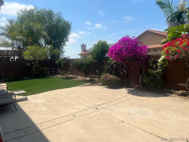 4864 Black Coral Ct., San Diego CA: https://media.crmls.org/mediaz/847a51d0-a830-45c6-8174-c2158126c41f.jpg