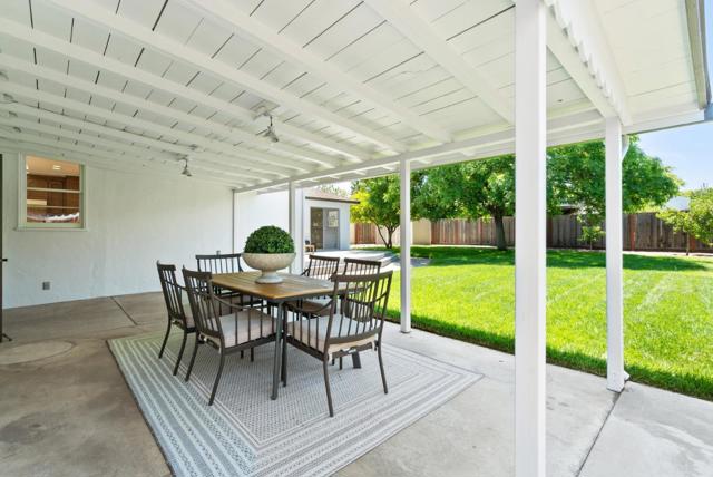 1057 Salerno Drive, Campbell CA: https://media.crmls.org/mediaz/847b27ee-0a51-459a-a508-dbd2a2869188.jpg