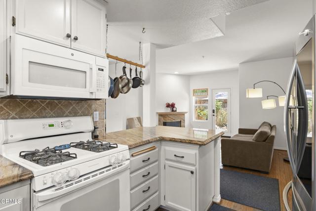 Detail Gallery Image 20 of 47 For 11185 Snapdragon St, Ventura,  CA 93004 - 4 Beds | 3 Baths