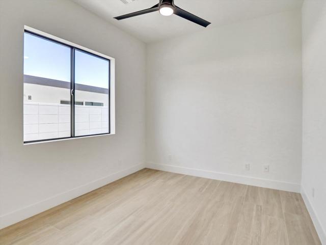 52120 Avenida Alvarado, La Quinta CA: https://media.crmls.org/mediaz/847ecb82-ea8f-4ac9-ab8b-5677dabdf537.jpg