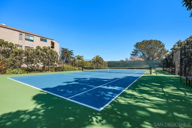 Image 34 of 41 For 205 S Helix Ave #65 65