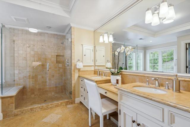 4 Buck Meadow Drive, Portola Valley CA: https://media.crmls.org/mediaz/847fa536-88f7-41a8-bbbf-24e5efed0381.jpg