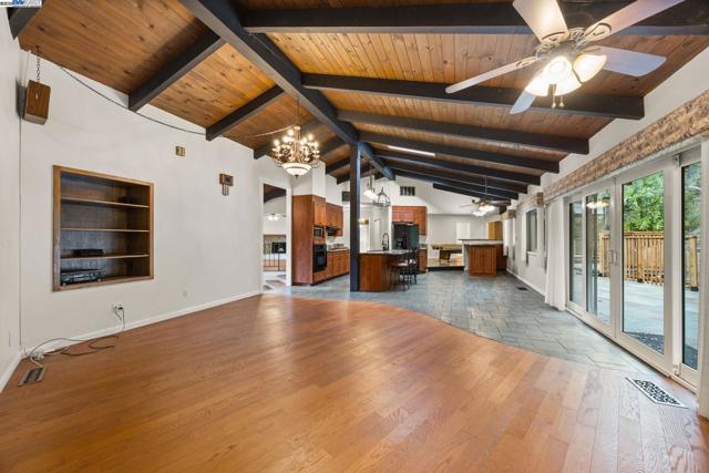 699 Fiesta Place, Hayward CA: https://media.crmls.org/mediaz/847ff76b-ab7c-49d0-a3aa-c7b9bc4e8d17.jpg