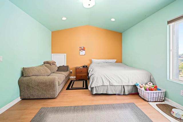 Detail Gallery Image 36 of 48 For 4499 Pebble Beach Dr, Oceanside,  CA 92057 - 4 Beds | 3 Baths