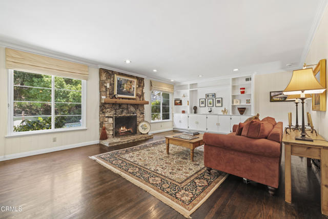 2547 Stokes Canyon Road, Calabasas CA: https://media.crmls.org/mediaz/84816568-cb0e-4ff6-9e86-cc7914e56cee.jpg