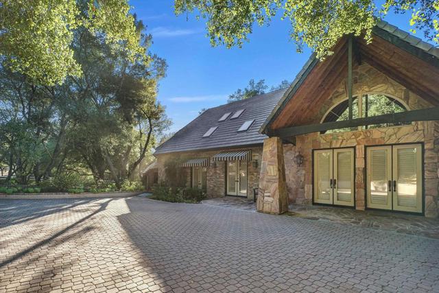 45455 Lorenz Ln, Temecula CA: https://media.crmls.org/mediaz/84827a8a-490e-47fe-a935-6dabc528d726.jpg