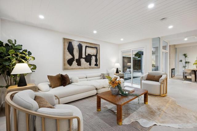 683 Vanessa Drive, San Mateo CA: https://media.crmls.org/mediaz/8483193b-179c-4f7a-97fc-c24553dcb536.jpg