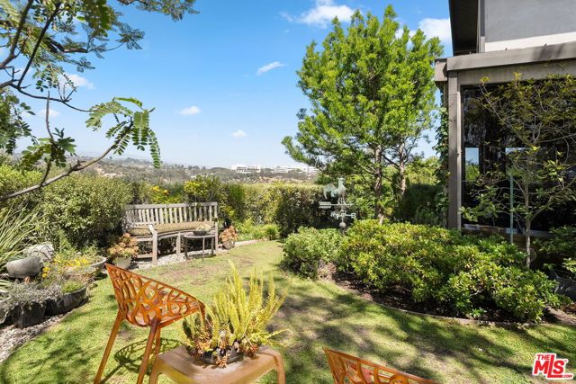 Drew Fenton | 1024 Lindenwood Lane Los Angeles CA | MLS: 7292119