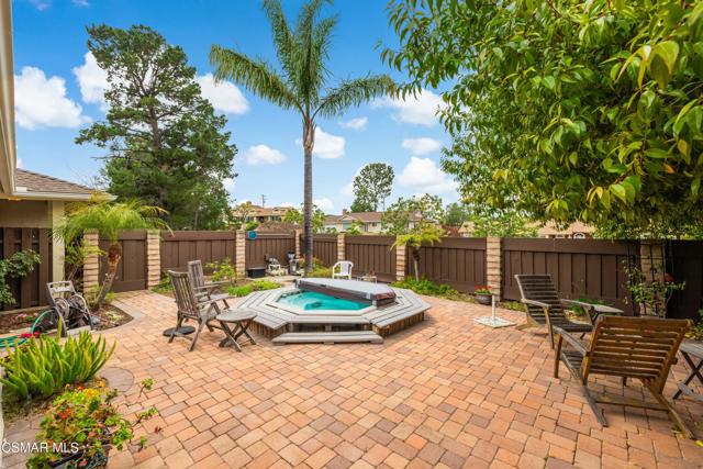 3384 Radcliffe Road, Thousand Oaks CA: https://media.crmls.org/mediaz/8483d8b0-7c98-416b-bae0-50ef0aeccd19.jpg