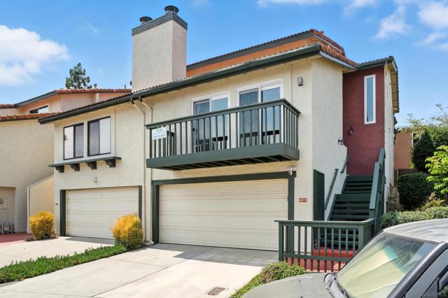 6974 Camino Pacheco, San Diego CA: https://media.crmls.org/mediaz/8483dbc4-2c44-4cac-9bd5-b2ab34f82a96.jpg
