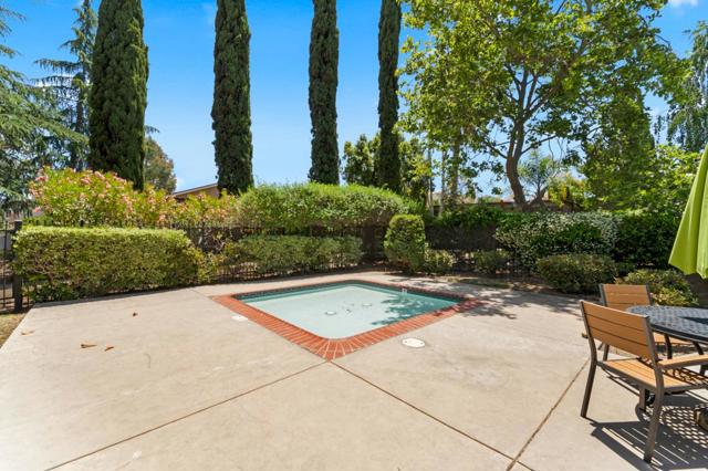 4926 Poplar Terrace, Campbell CA: https://media.crmls.org/mediaz/84847d76-5e18-46de-a169-40306092a1d4.jpg