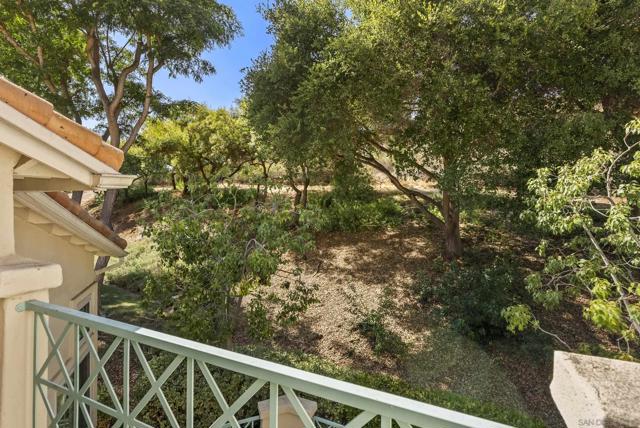 12630 Springbrook Dr, San Diego CA: https://media.crmls.org/mediaz/8484819a-e00e-4fb5-a2b2-25f2de34e03e.jpg