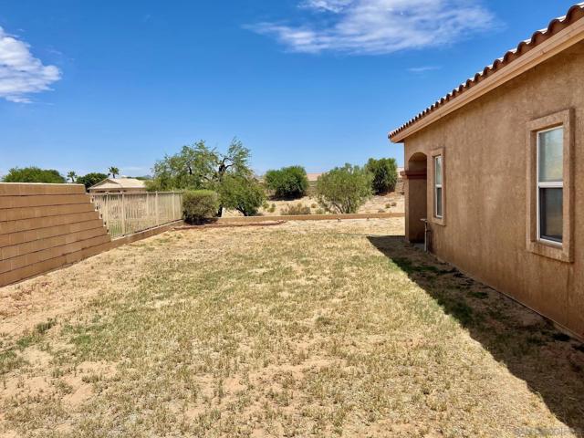 2661 Colorado River Rd, Blythe, California 92225, 3 Bedrooms Bedrooms, ,2 BathroomsBathrooms,Single Family Residence,For Sale,Colorado River Rd,240020115SD