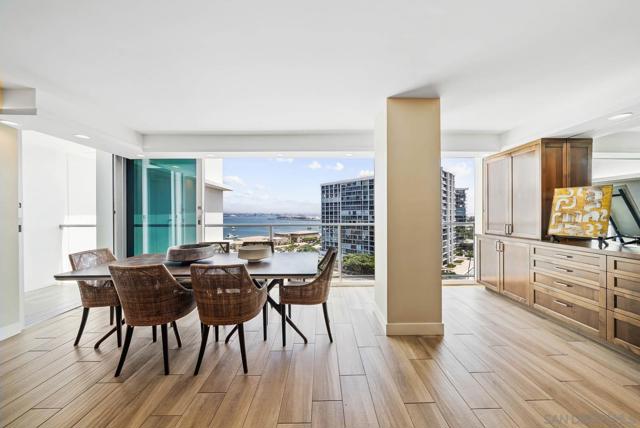 1780 Avenida Del Mundo, Coronado CA: https://media.crmls.org/mediaz/8485e05a-4eaa-4f8a-9cac-3422edab01a3.jpg