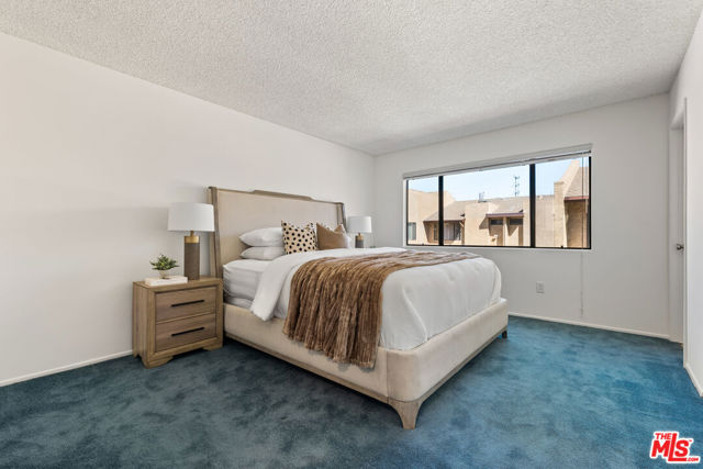 22038 Vanowen Street, Woodland Hills CA: https://media.crmls.org/mediaz/8485eb72-7aaa-4c69-a19d-ebcbf5b1c160.jpg