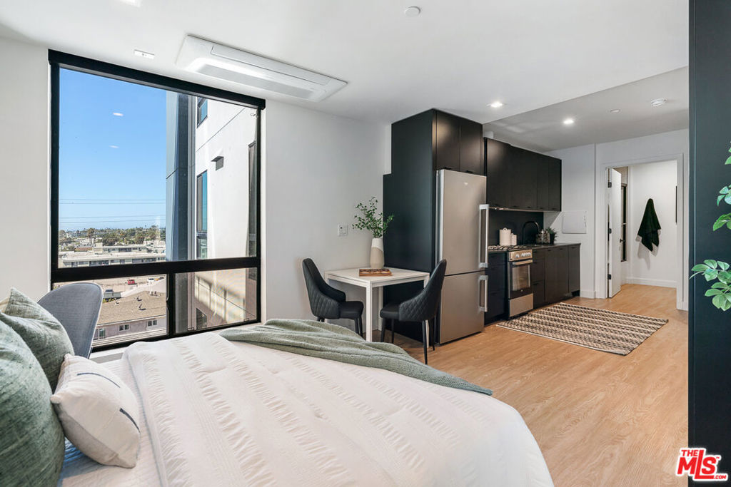 3688 Overland Avenue #641