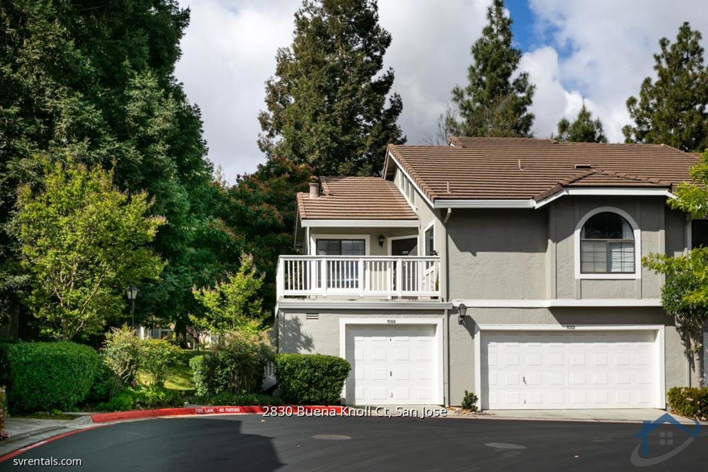 2830 Buena Knoll Court