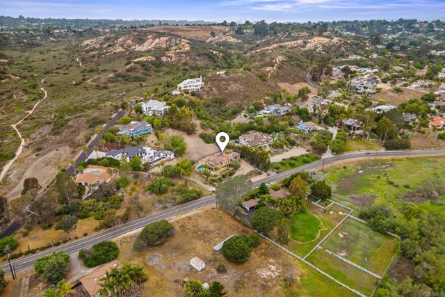 4149 Manchester Avenue, Encinitas CA: https://media.crmls.org/mediaz/84876a0b-4605-4fdd-a965-f640bec535d0.jpg