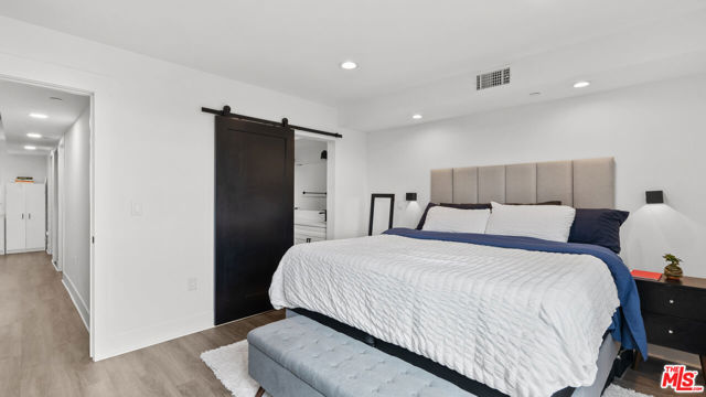 6349 Elmer Avenue, North Hollywood, California 91606, 3 Bedrooms Bedrooms, ,4 BathroomsBathrooms,Single Family Residence,For Sale,Elmer,24384599