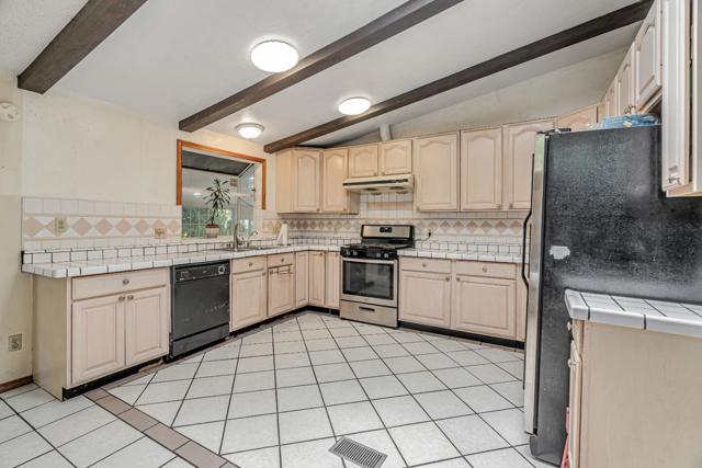 64 Via De Guadalupe, San Jose CA: https://media.crmls.org/mediaz/84886827-71e9-4e5f-be00-39804bf7e8a3.jpg