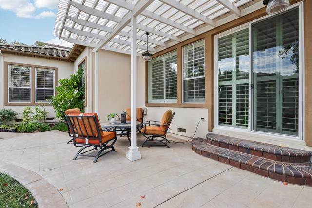 5090 Birkdale Way, San Jose CA: https://media.crmls.org/mediaz/848ac487-7ca1-4728-8f66-feb83099a65e.jpg