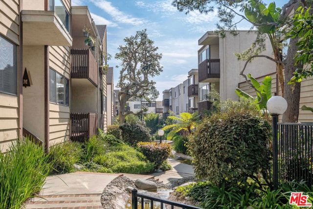 6050 Canterbury Drive, E313 photo 33
